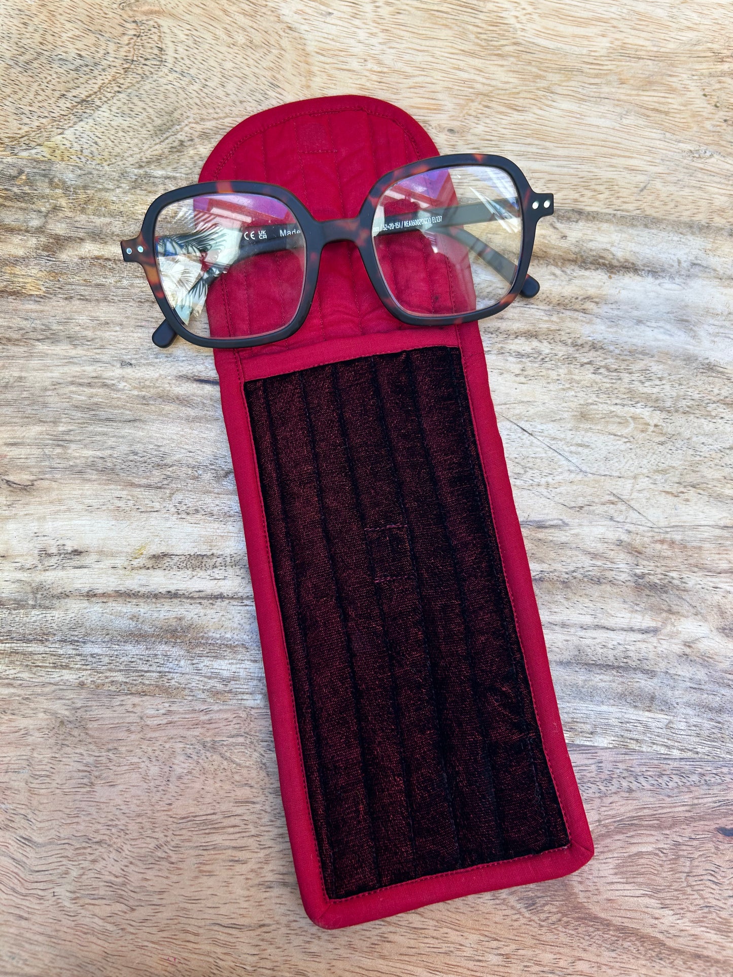 Housse à lunettes Burgundy Velvet