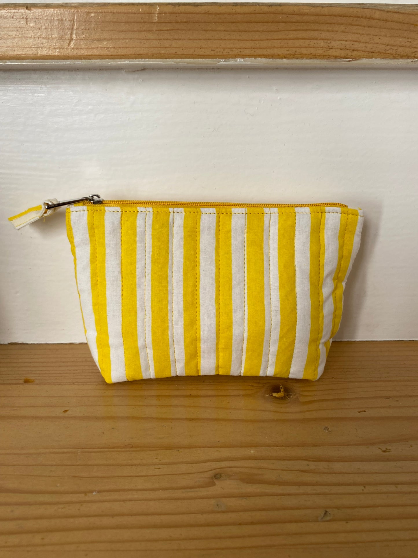 Trousse Yellow Stripe